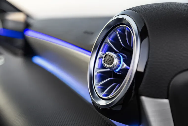 ZAVIRITE U NOVU A-KLASU: Moderno i luksuzno po uzoru na skuplji dio obitelji