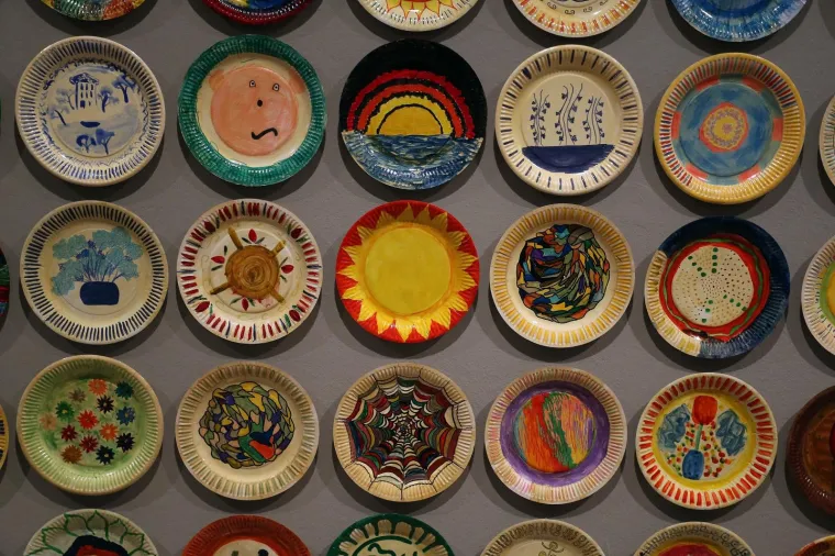 U Zagrebu otvorena izložba napu&scaron;tenih radova 'Udomi rad'