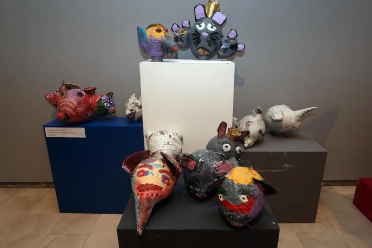 U Zagrebu otvorena izložba napu&scaron;tenih radova 'Udomi rad'