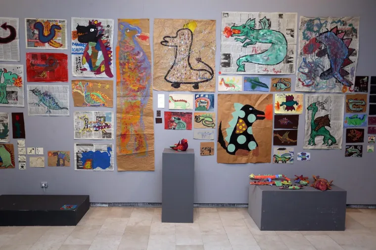 U Zagrebu otvorena izložba napu&scaron;tenih radova 'Udomi rad'