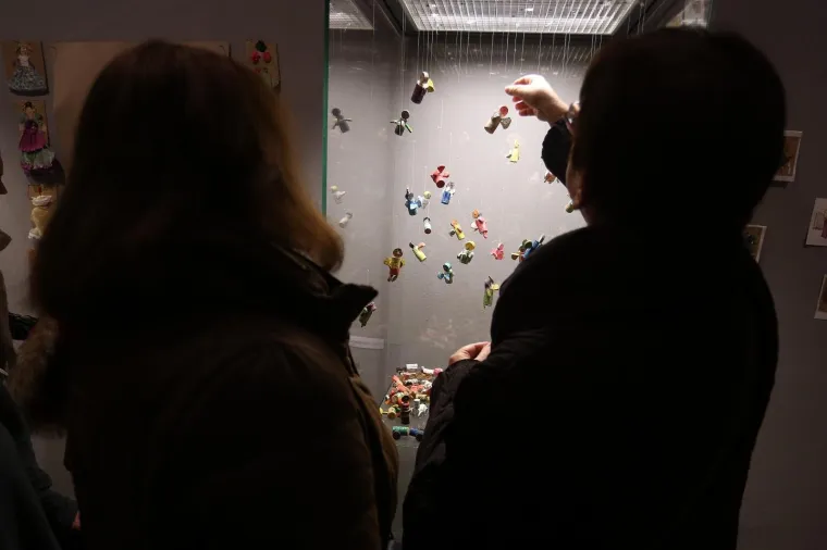 U Zagrebu otvorena izložba napu&scaron;tenih radova 'Udomi rad'