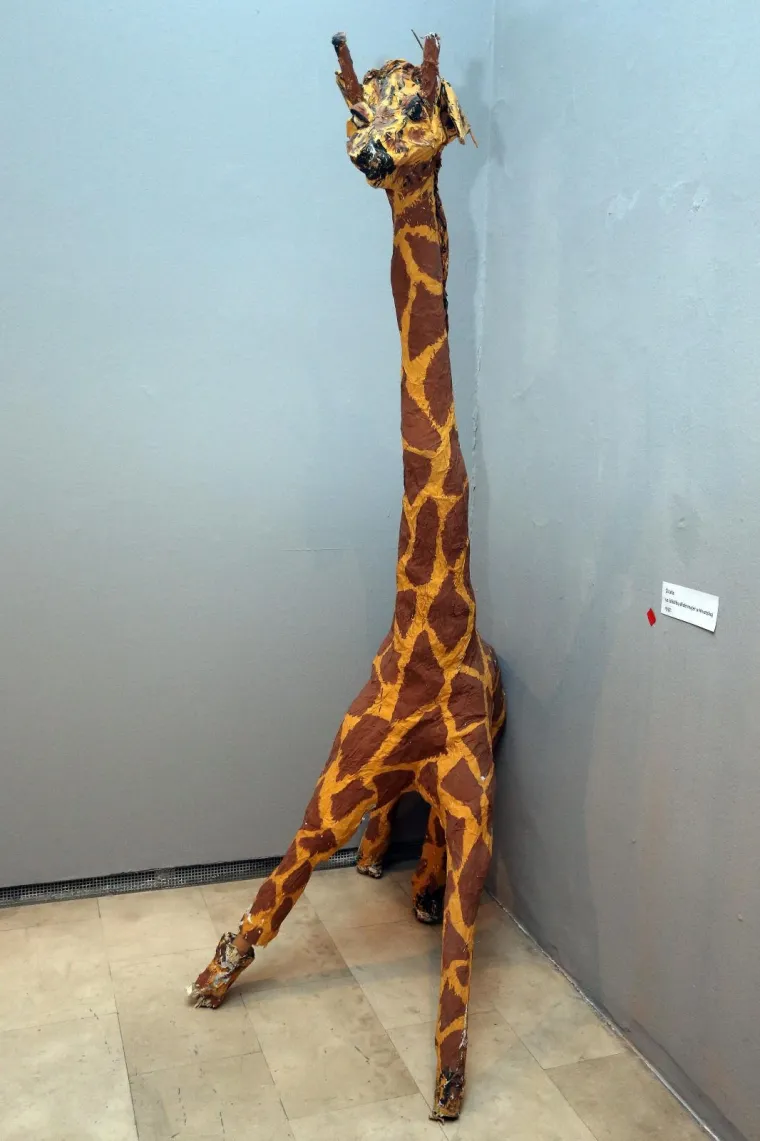 U Zagrebu otvorena izložba napu&scaron;tenih radova 'Udomi rad'