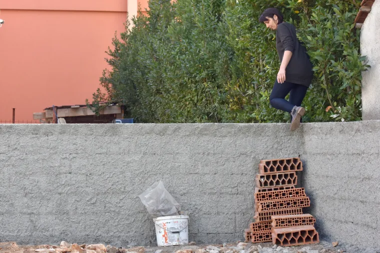 Sporni zid koji je izgradio susjed: evo kako obitelj Mi&scaron;ković iz Zadra svaki dan dolazi do kuće u kojoj žive