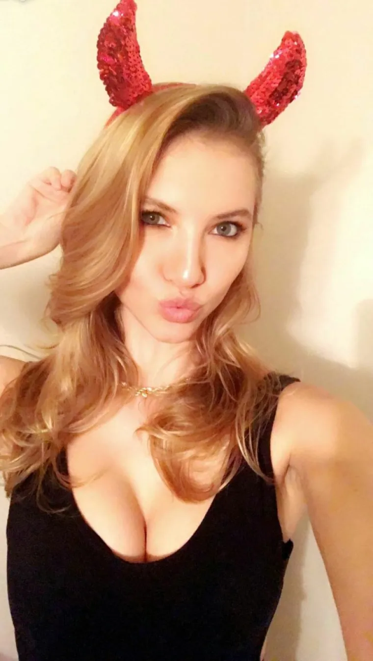 GLUME SLATKICE, NO SEKSIPIL NE USPIJEVAJU SAKRITI: Možda su dobre u du&scaron;i, ali su prave vražice