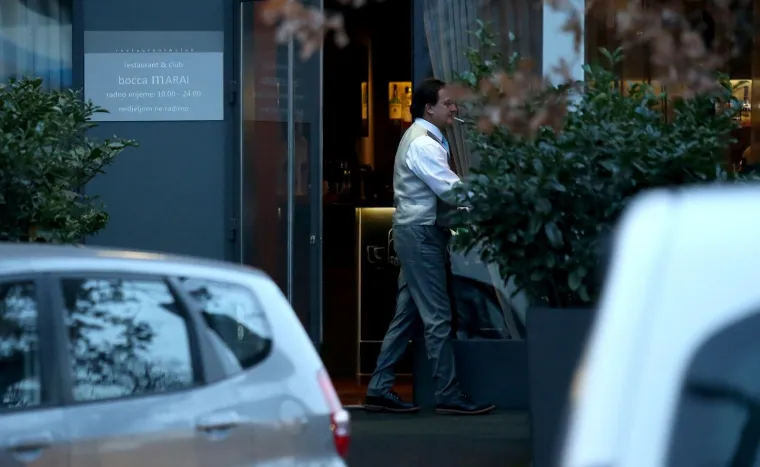 Savjetnik Dinama Zdravko Mamić i predsjednik HNK Rijeka Damir Mi&scaron;ković jučer su se sastali u zagrebačkom restoranu Bocca Marai. Za Mi&scaron;kovića mnogi ističu da bi mogao biti ključan u pogledu kandidatura za predsjednika HNS-a, funkciju za koju se bore Davor &Scaron;uker i Dario &Scaron;imić.