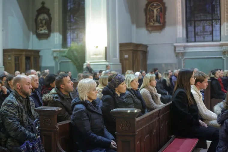 U bazilici Presvetog srca Isusova služena misa zadu&scaron;nica za Slobodana Praljka