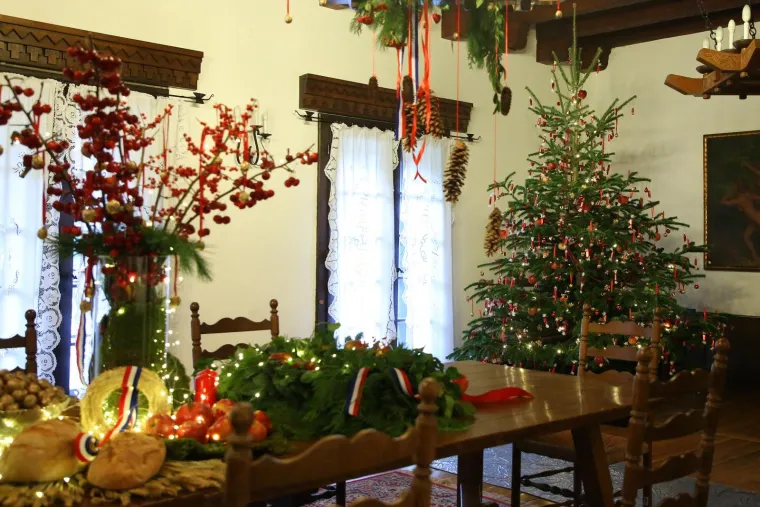 PREDSJEDNIČINA VILA OTVARA SVOJA VRATA GRAĐANIMA: Pogledajte kako izgleda unutra&scaron;njost Vile Prekrižje