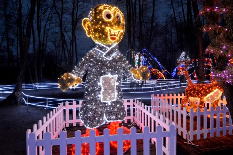 NAJSJAJNIJI ADVENT U HRVATSKOJ: Božićna priča Zlatka Salaja zabljesnula s rekordnih 2,5 milijuna lampica