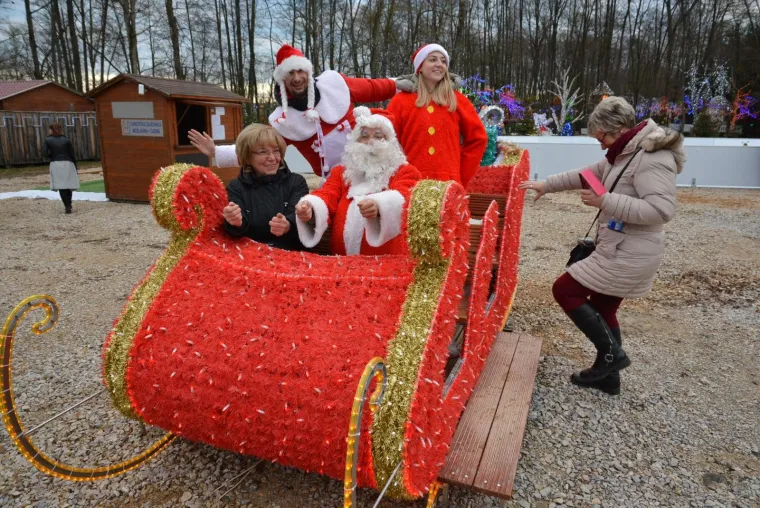 NAJSJAJNIJI ADVENT U HRVATSKOJ: Božićna priča Zlatka Salaja zabljesnula s rekordnih 2,5 milijuna lampica