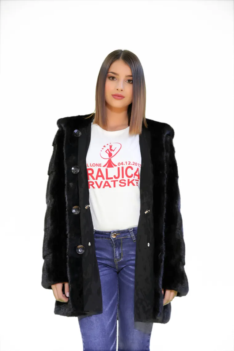 Ljepotice okupirale Rovinj, a među njima se krije i buduća Kraljica Hrvatske