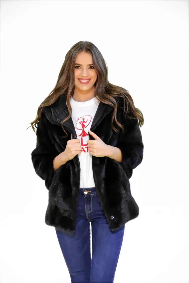 Ljepotice okupirale Rovinj, a među njima se krije i buduća Kraljica Hrvatske