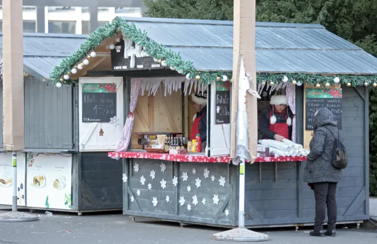 BOŽIĆNI UGOĐAJ PREUZEO ZAGREB: Ako je suditi po ovim fotografijama, čeka nas predivan Advent