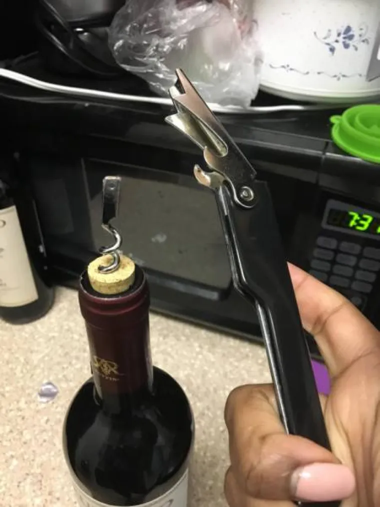 'S*ANJA SE DOGAĐAJU': Život im priredio neugodna iznenađenja i zabio im nož u leđa kad su to najmanje očekivali