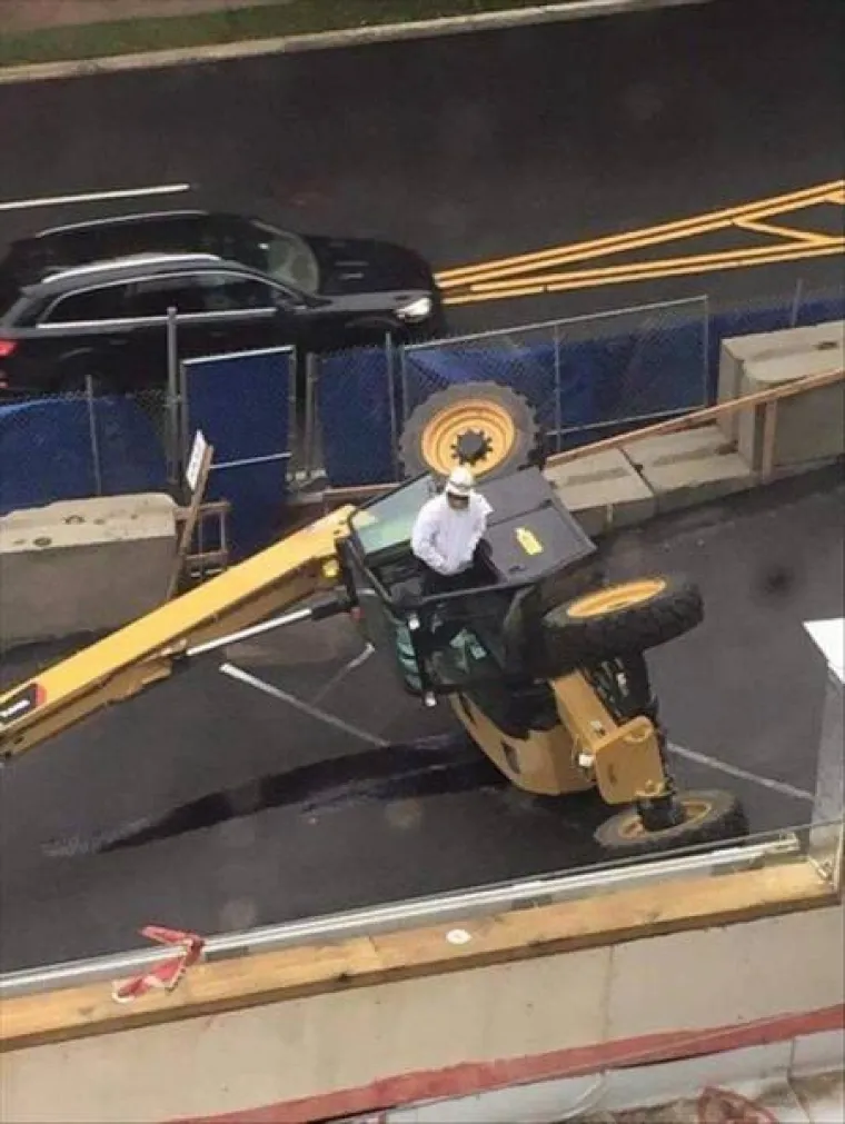 'S*ANJA SE DOGAĐAJU': Život im priredio neugodna iznenađenja i zabio im nož u leđa kad su to najmanje očekivali