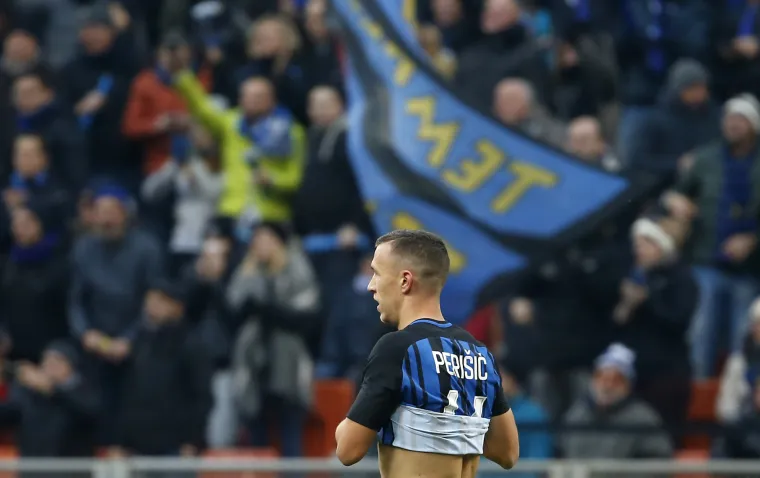 Hrvati napravili show i odveli Inter na vrh: Peri&scaron;ić zabio tri gola Chievu, Brozović asistirao