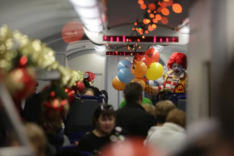 Humanitarna vožnja božićnim vlakom za djecu s invaliditetom i djecu iz domova