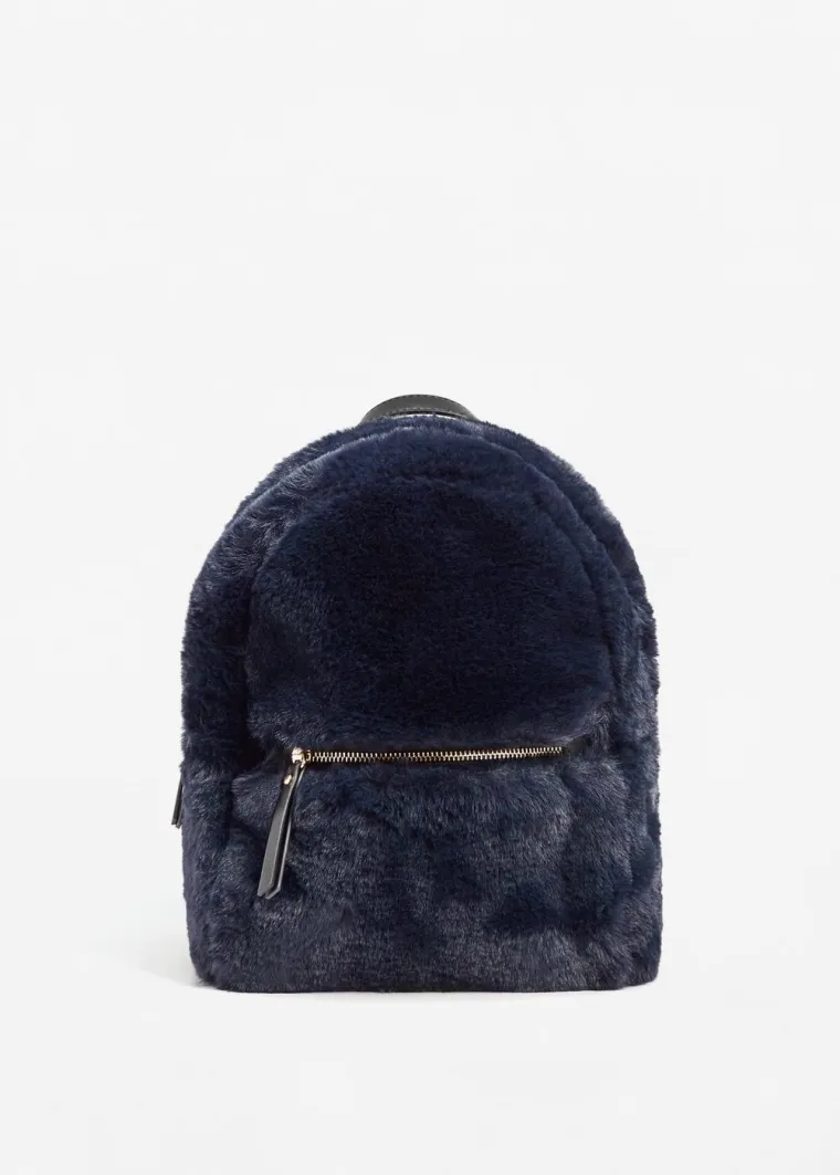 Ruksak od umjetnog krzna s patentnim zatvaračima, Mango, 249,90 kuna