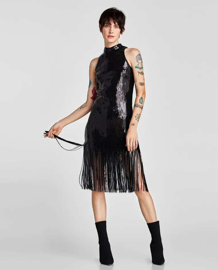 Haljina s ovratnikom, šljokicama i resicama, Zara, 299,90 kuna