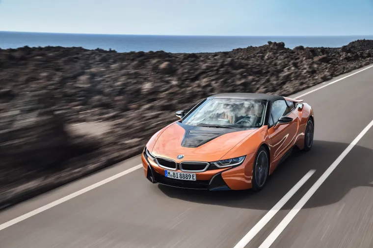 BMW PREDSTAVIO i8 COUPE I i8 ROADSTER: Pogledajte ih ovdje prije no što stignu na ceste