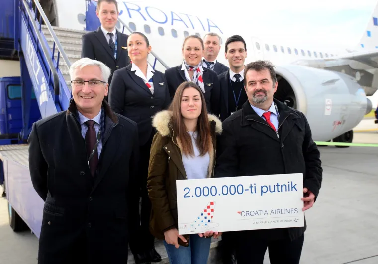 U Zračnoj luci Franjo Tuđman dočekana dvomilijunta putnica Croatia Airlinesa, nagradili ju s dvije povratne zrakoplovne karte u poslovnom razredu za jedno od međunarodnih odredi&scaron;ta