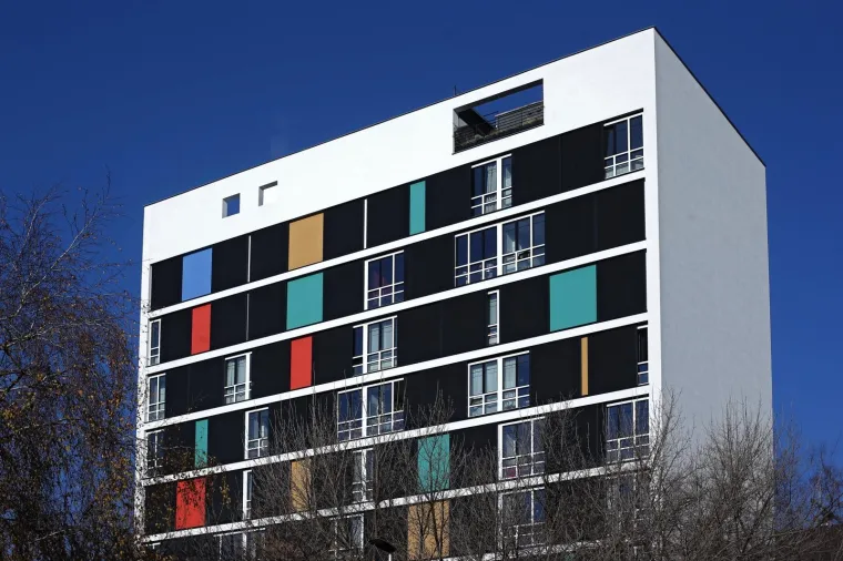 Zagrebačko 'ružno pače' napokon obnovljeno: Vitićev neboder u Laginjinoj ulici za&scaron;arenio kvart