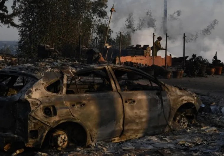 PLAMENI JEZICI STIGLI NADOMAK LOS ANGELESA: Pogledajte stravične prizore požara zbog kojeg su na snazi velike evakuacije