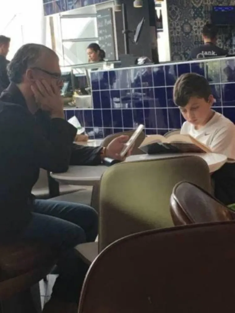 U NJIHOVOM ŽIVOTU JE SVE NAOPAKO: Zabilježili prizore koji prkose ba&scaron; svim tradicijama