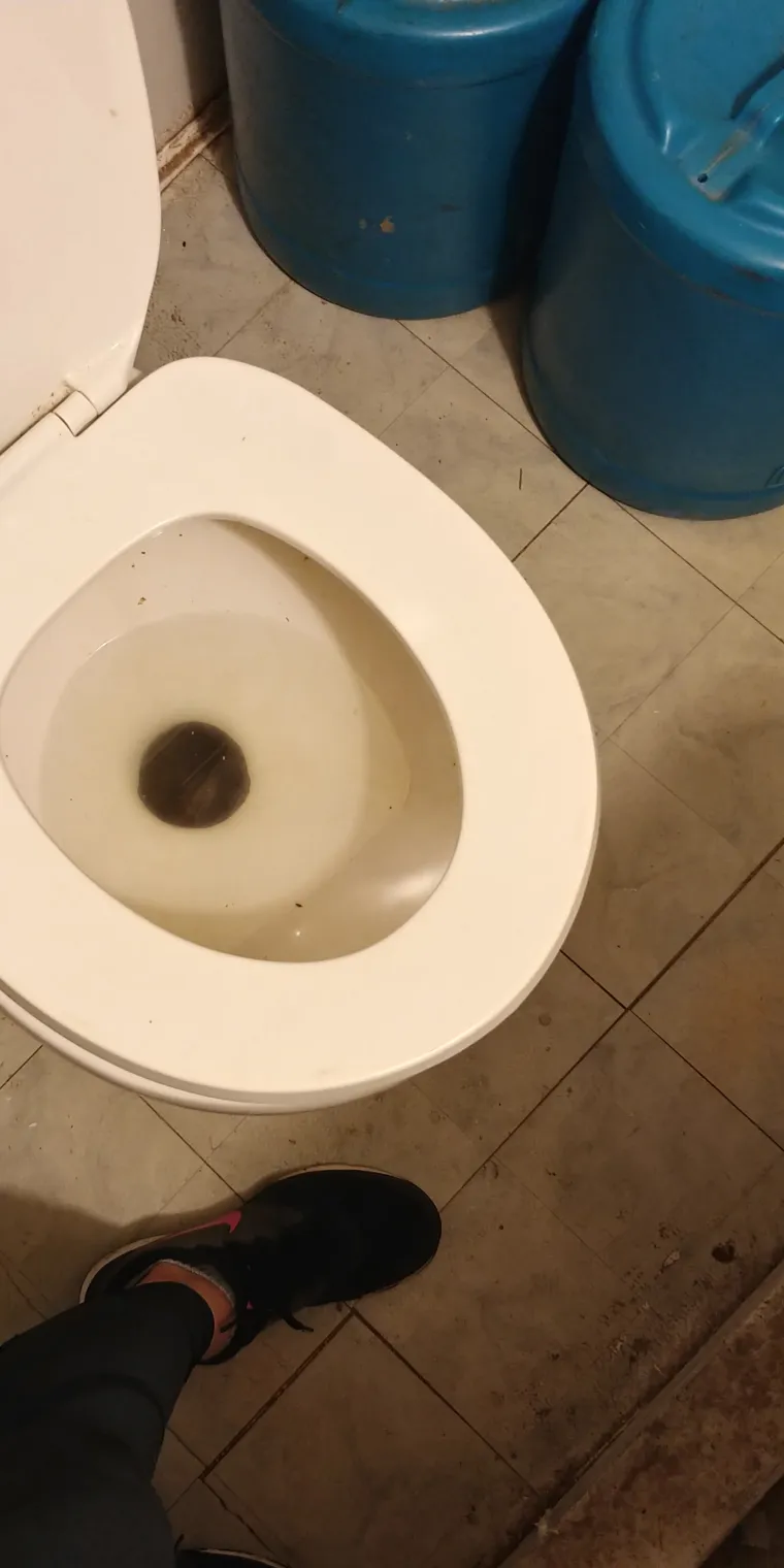 OTAC POTPUNO ZAPUSTIO DOM NAKON RAZVODA: Sin nije mogao vjerovati &scaron;to ga je dočekalo kad je do&scaron;ao u posjet