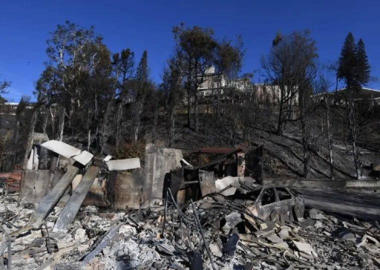 STRAVIČNI POŽARI U SAD-u: Kalifornija, San Diego i Santa Barbara u plamenu