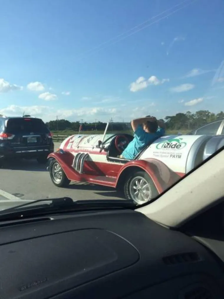DOKAZALI DA JE LAKO DOBITI VOZAČKU: Nevjerojatno što si sve dopuštaju u prometu