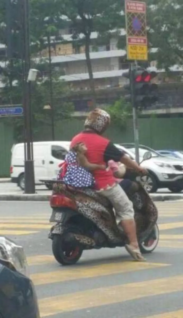 DOKAZALI DA JE LAKO DOBITI VOZAČKU: Nevjerojatno što si sve dopuštaju u prometu