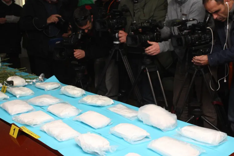 Na konferenciji za medije odrzanoj u PU Splitsko-dalmatinskoj predstavljena rekordna zapljena od preko 18 kilograma amfetamina.