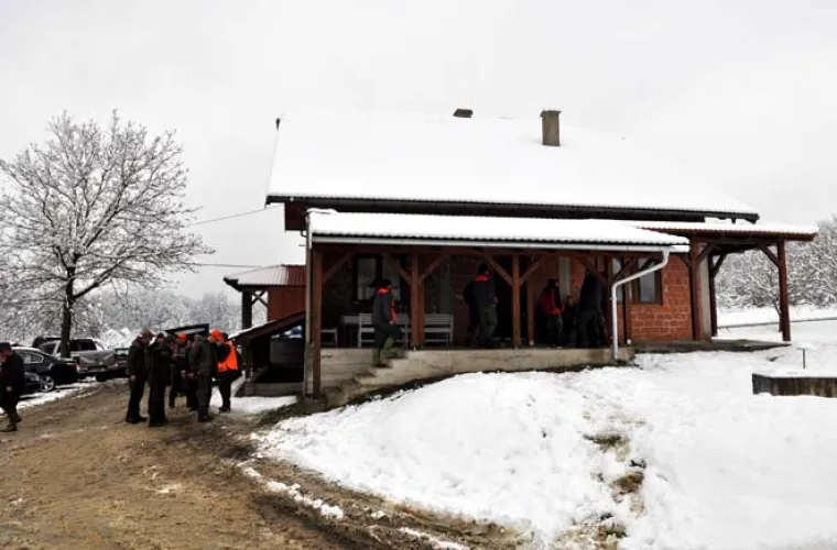 ŽUPANOV LOV S PRAĆKOM: Toma&scaron;ević u lov ponio praćku umjesto pu&scaron;ke jer mu je privremeno oduzeto oružje