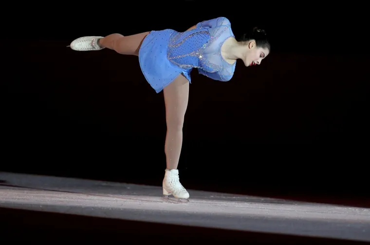 Predsjednica Kolinda Grabar Kitarović u dru&scaron;tvu supruga Jakova u subotu je navečer bodrila kćer Katarinu u posebnom programu revije pobjednika održanom povodom velikog, 50. rođendan Zlatne piruete