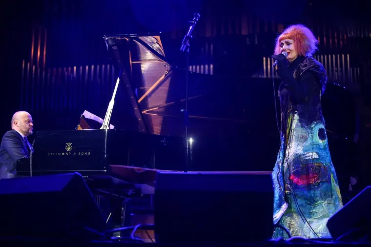 JOSIPA LISAC PRIREDILA MAESTRALNI KONCERT U LISINSKOM: Nastup povodom 50 godina karijere posvetila svom Karlu