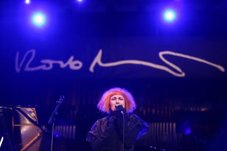 JOSIPA LISAC PRIREDILA MAESTRALNI KONCERT U LISINSKOM: Nastup povodom 50 godina karijere posvetila svom Karlu