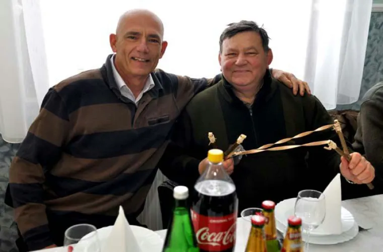 Kako bi sve bilo prema zakonu župan u lovu nije imao pu&scaron;ku nego praćku