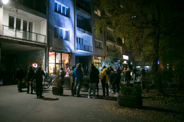 ZABRANJENO PU&Scaron;ENJE IMA NOVI SPOT: Evo kako je izgledalo na snimanju diljem Sarajeva