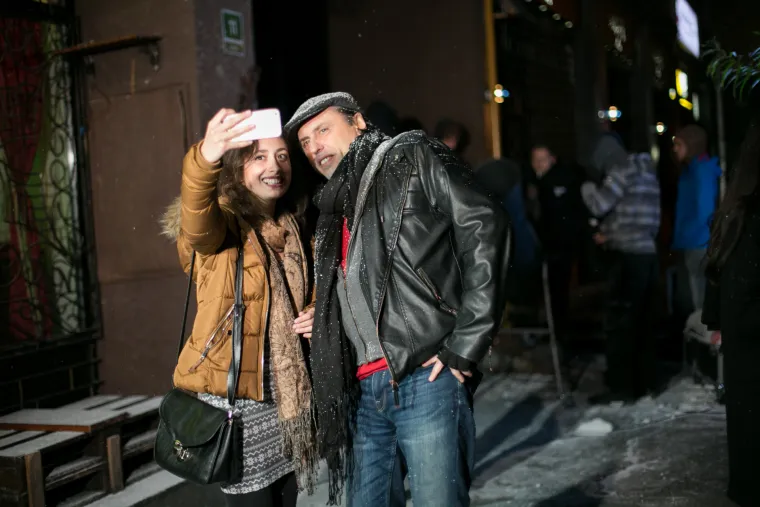 ZABRANJENO PU&Scaron;ENJE IMA NOVI SPOT: Evo kako je izgledalo na snimanju diljem Sarajeva