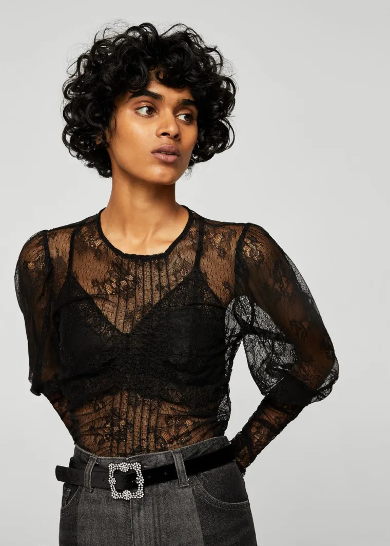 Majica od čipke s izvezenim detaljem, Mango, 169,90 kuna