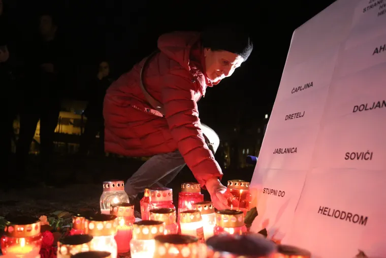 Svijeće na Trgu Francuske republike