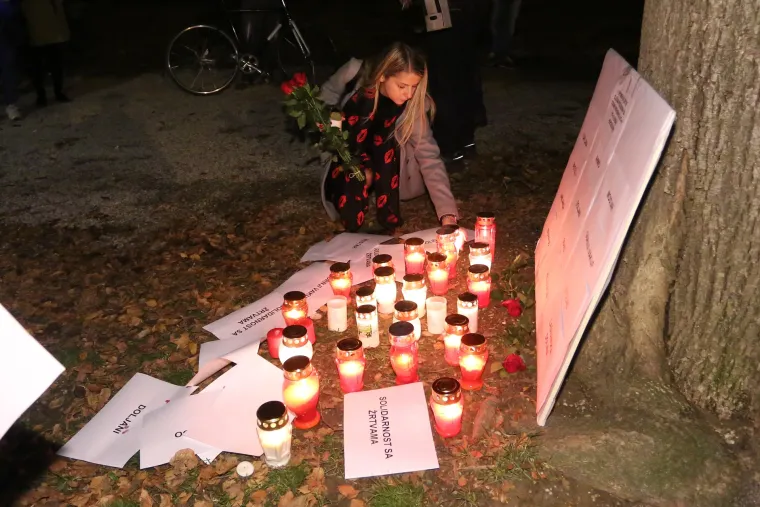 Svijeće na Trgu Francuske republike