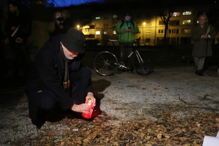 Svijeće na Trgu Francuske republike