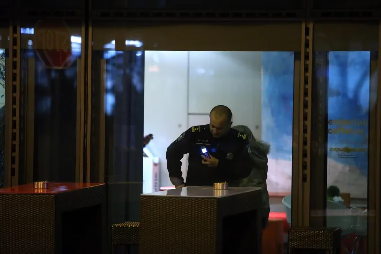 OČEVID U CENTRU ZAGREBA: Nepoznati razbojnici opljačkali mu&scaron;karca ispred banke u Vukovarskoj