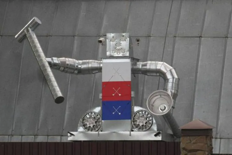 RUSI JO&Scaron; JEDNOM UZNEMIRILI I NASMIJALI PRIZORIMA IZ DOMOVINE: Bizarnostima s njihovih ulica nikad kraja