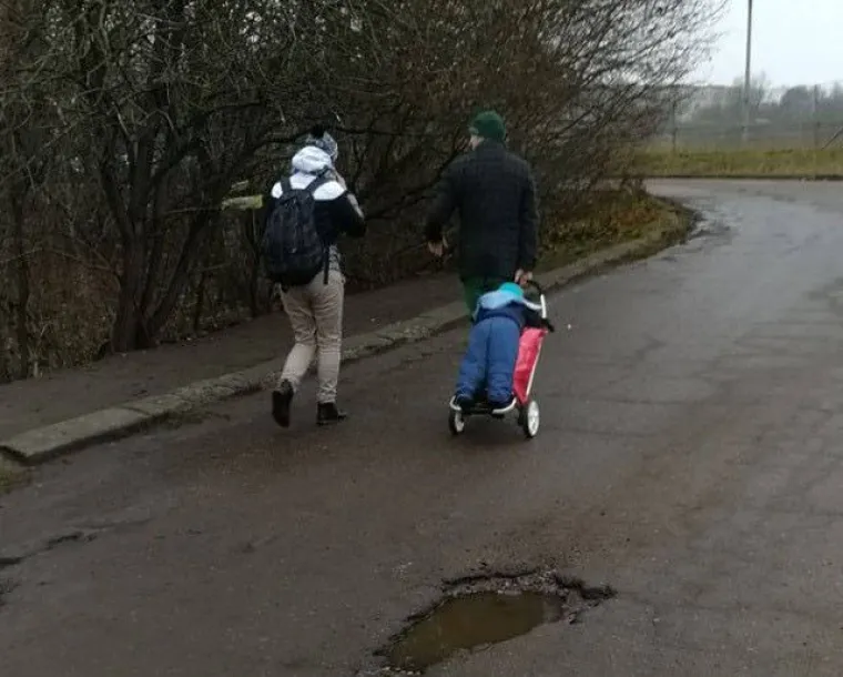 RUSI JO&Scaron; JEDNOM UZNEMIRILI I NASMIJALI PRIZORIMA IZ DOMOVINE: Bizarnostima s njihovih ulica nikad kraja