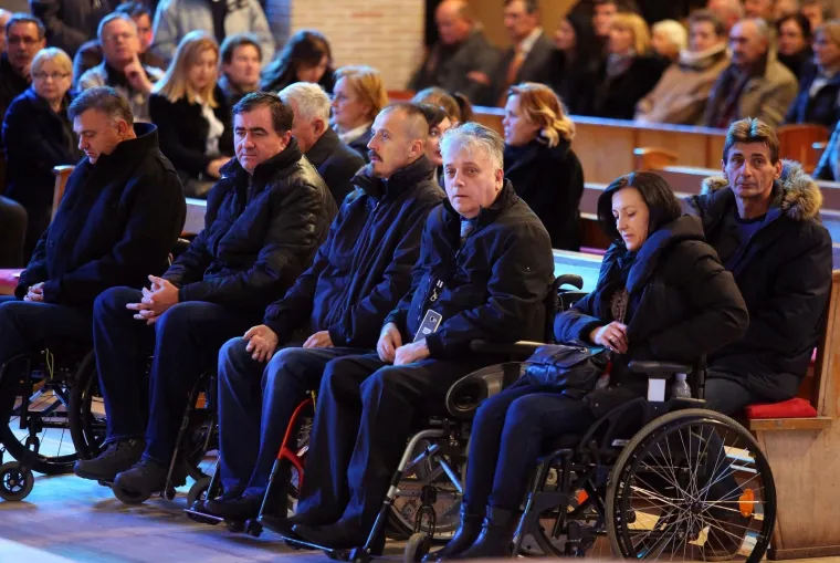 Misa zadu&scaron;nica za generala Slobodana Praljka u crkvi Svete Mati Slobode