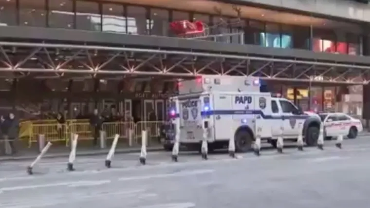 EKSPLOZIJA U NEW YORKU: Bomba&scaron; detonirao ekplozivnu napravu na Manhattanu