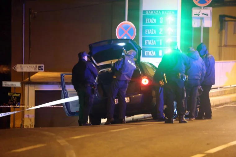 U PUCNJAVI U RIJECI OZLIJEĐENA JEDNA OSOBA: U tijeku je očevid nad VW Golfom BiH registracija