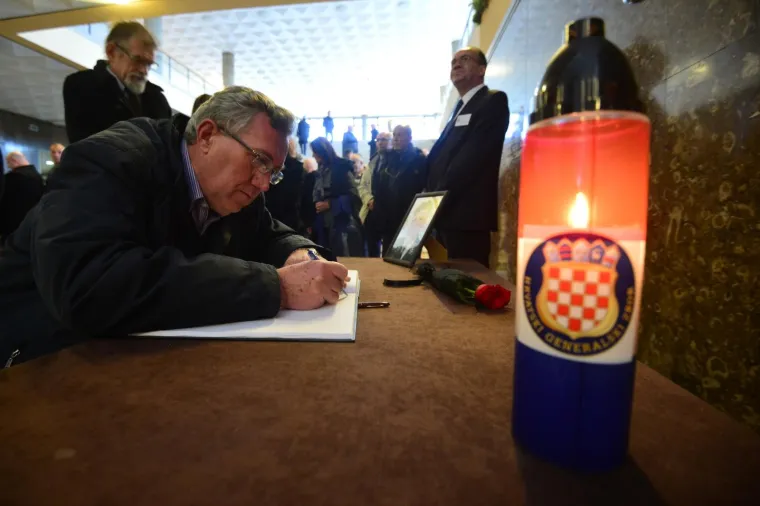 KOMEMORACIJA ZA PRALJKA: Pogledajte tko je sve do&scaron;ao u Lisinski